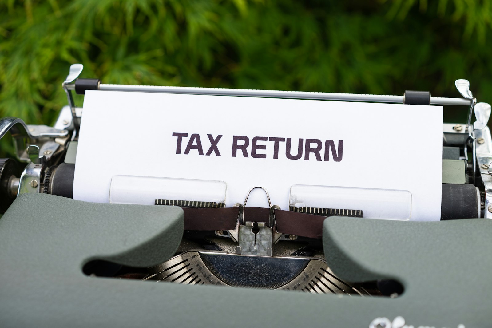 Nouvelle taxe de 0,8% sur vos assurances dès 2027 : comment s'y préparer ?