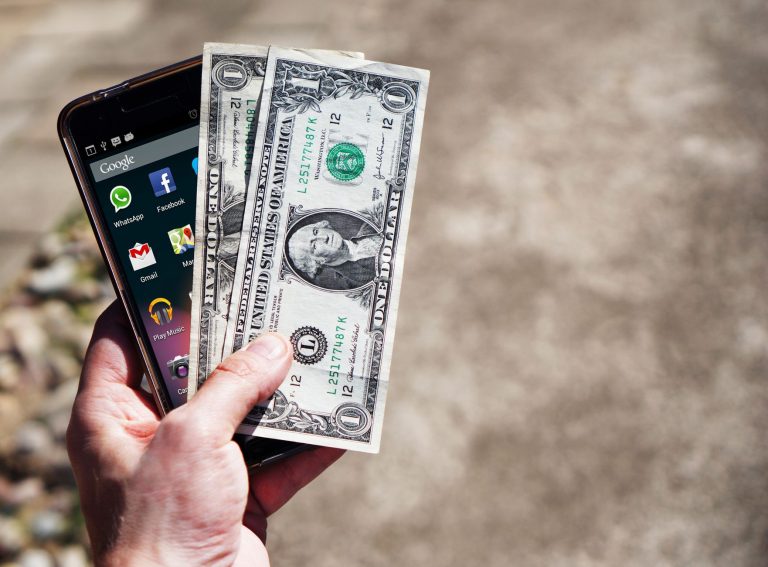 Forfaits mobiles : comment éviter la flambée des prix dès maintenant